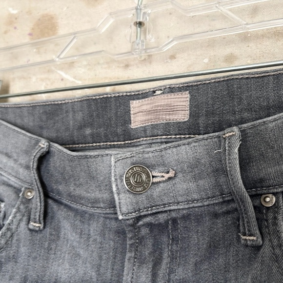 Mother the Insider Ankle Fray Jeans in Fan the Flames - Picture 4 of 8